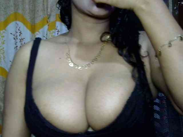 Nusrat-Mimi webcam