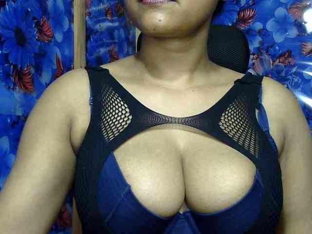 Nusrat-Mimi webcam