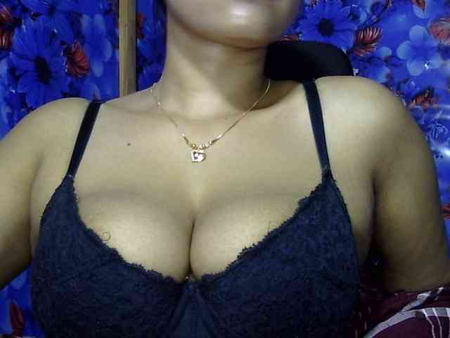 Nusrat-Mimi webcam
