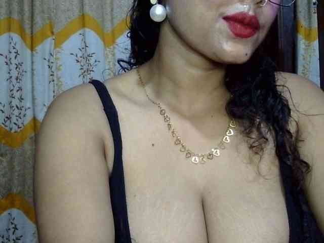 Nusrat-Mimi webcam