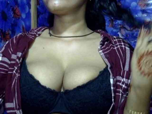 Nusrat-Mimi webcam