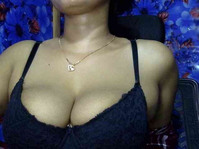 Nusrat-Mimi webcam