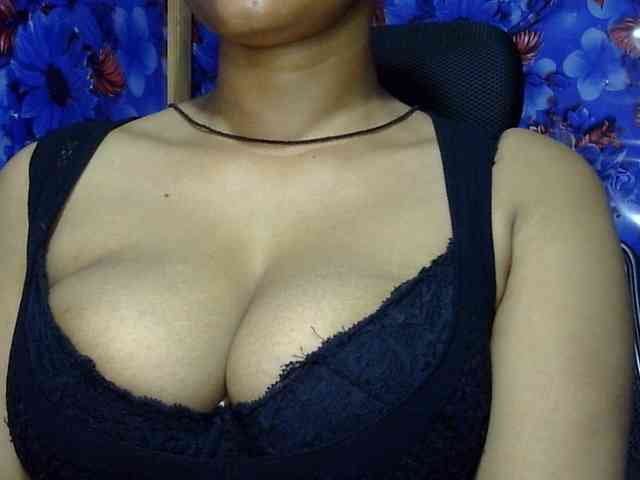 Nusrat-Mimi webcam