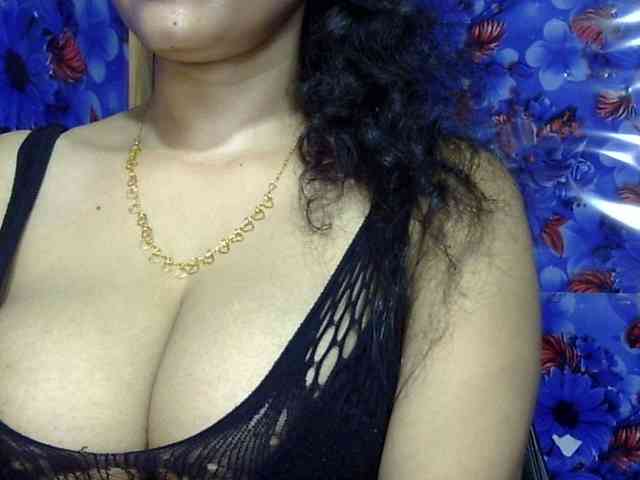 Nusrat-Mimi webcam