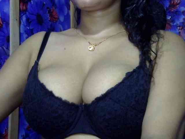 Nusrat-Mimi webcam