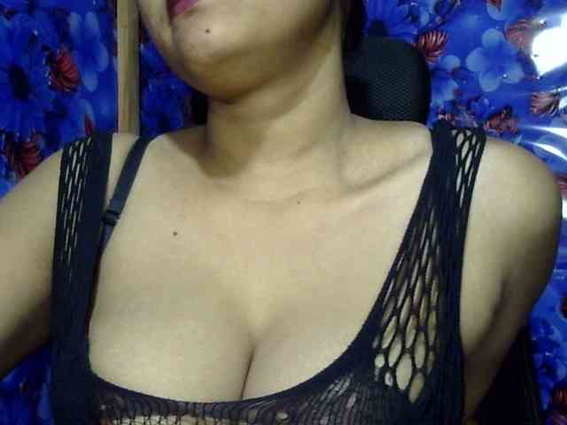 Nusrat-Mimi webcam