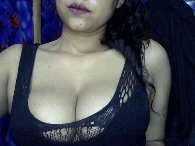 Nusrat-Mimi webcam