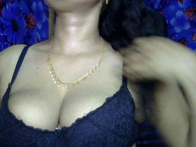 Nusrat-Mimi webcam