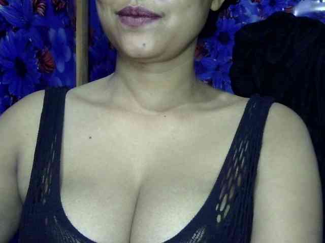 Nusrat-Mimi webcam