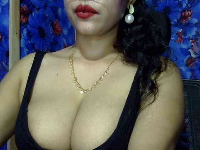 Nusrat-Mimi webcam
