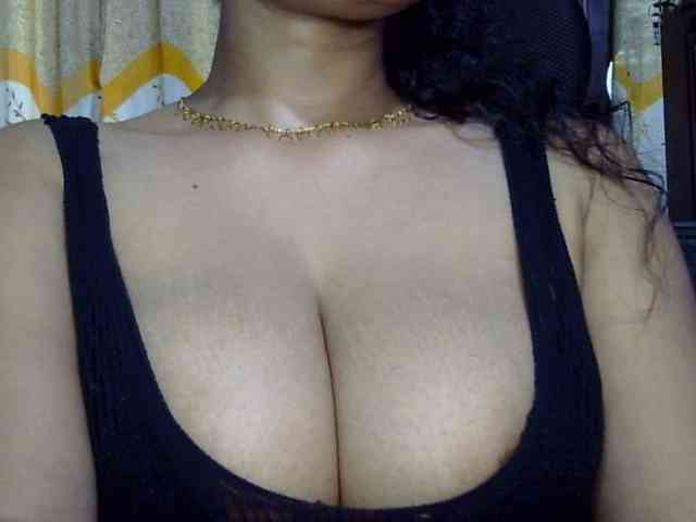 Nusrat-Mimi webcam