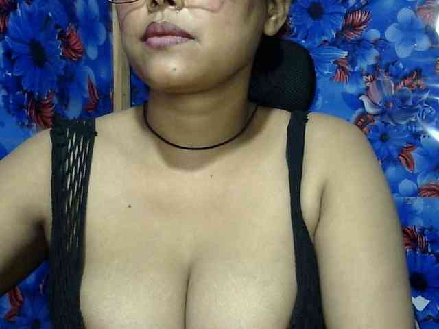 Nusrat-Mimi webcam