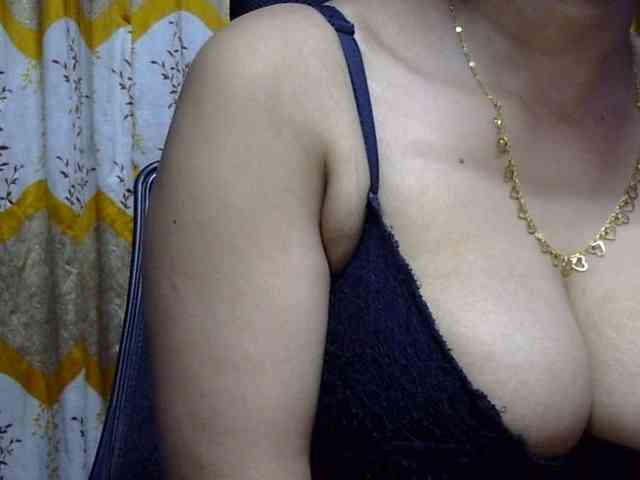 Nusrat-Mimi webcam