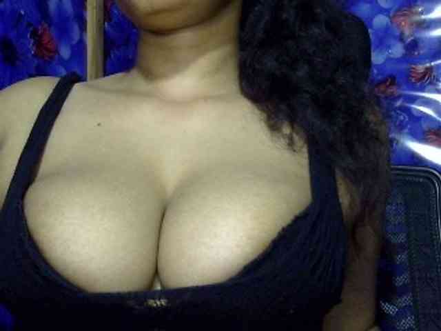 Nusrat-Mimi webcam