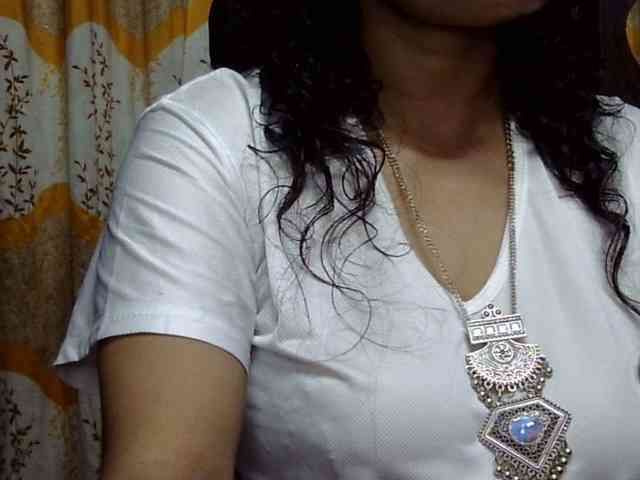 Nusrat-Mimi webcam