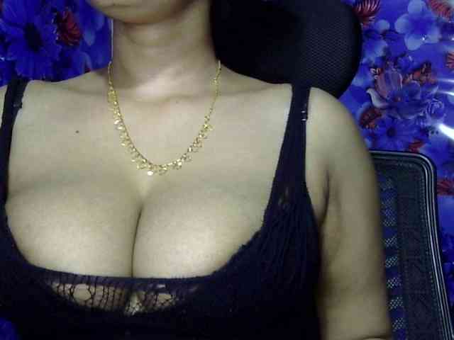 Nusrat-Mimi webcam