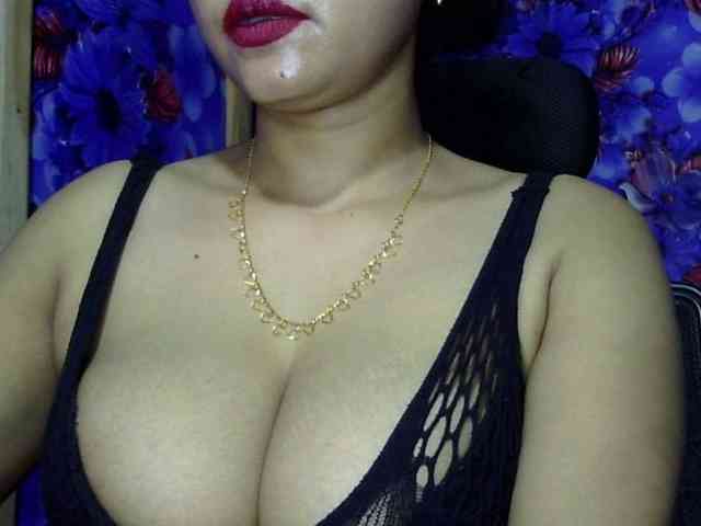 Nusrat-Mimi webcam