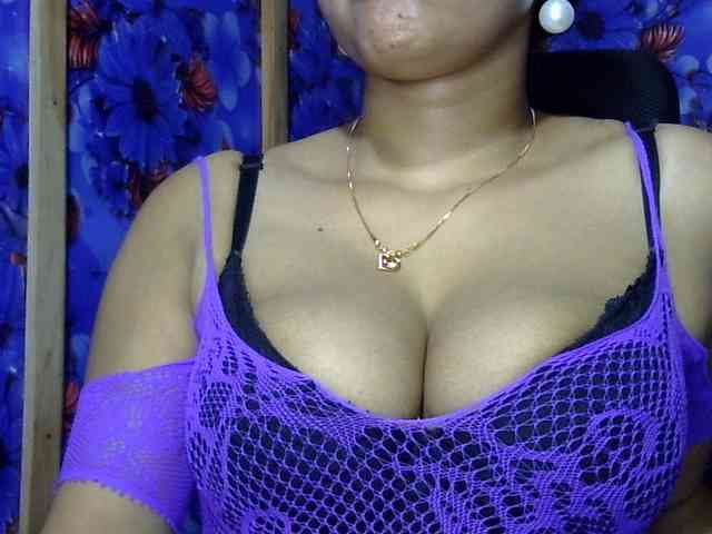Nusrat-Mimi webcam