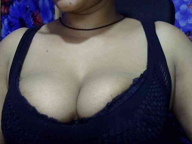 Nusrat-Mimi webcam