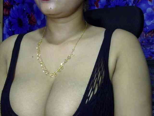 Nusrat-Mimi webcam