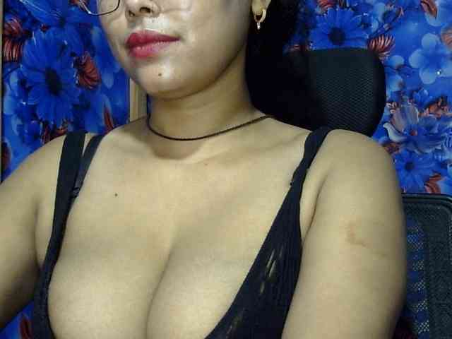 Nusrat-Mimi webcam