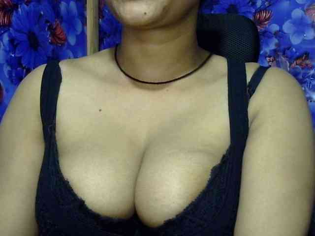 Nusrat-Mimi webcam