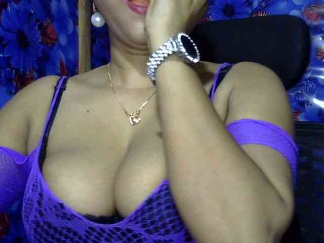 Nusrat-Mimi webcam