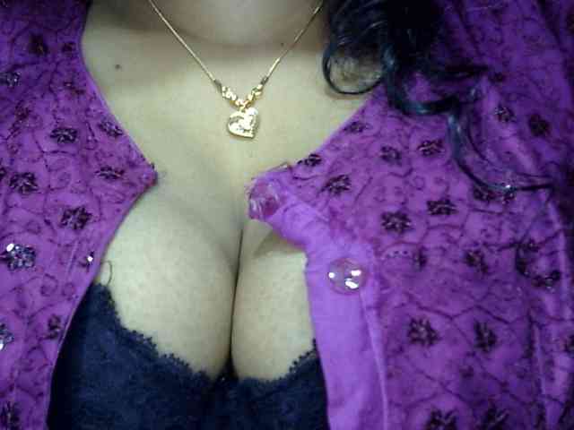 Nusrat-Mimi webcam