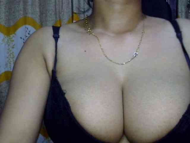 Nusrat-Mimi webcam