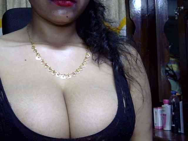 Nusrat-Mimi webcam