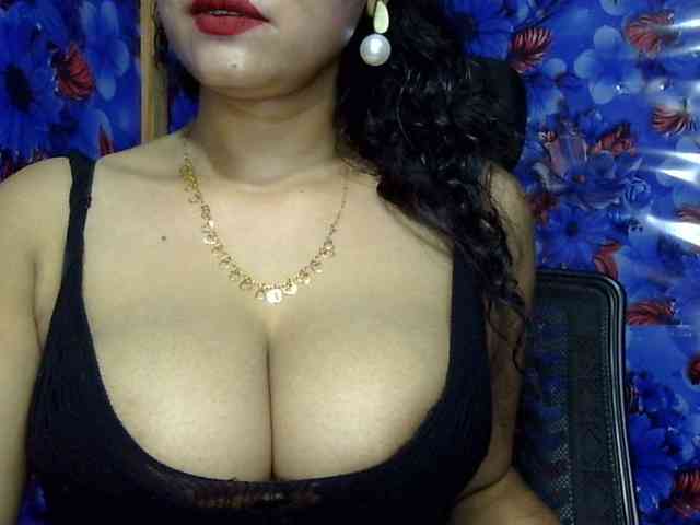 Nusrat-Mimi webcam