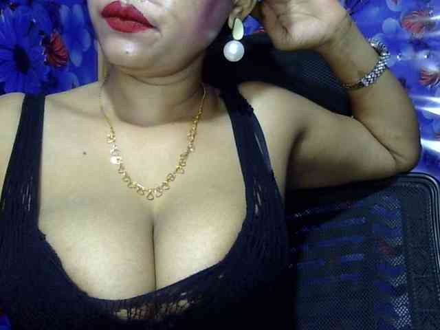 Nusrat-Mimi webcam