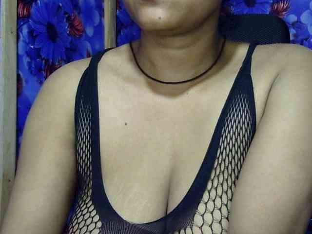 Nusrat-Mimi webcam