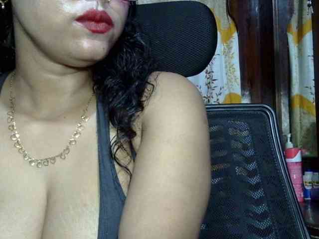 Nusrat-Mimi webcam