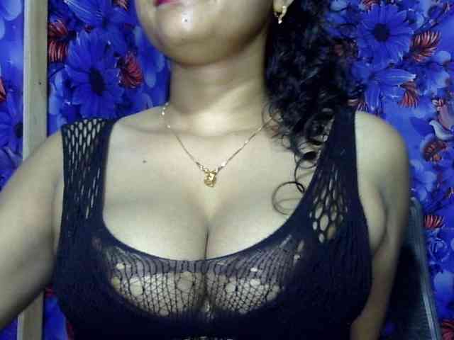 Nusrat-Mimi webcam
