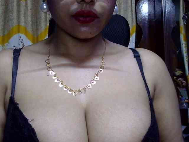 Nusrat-Mimi webcam