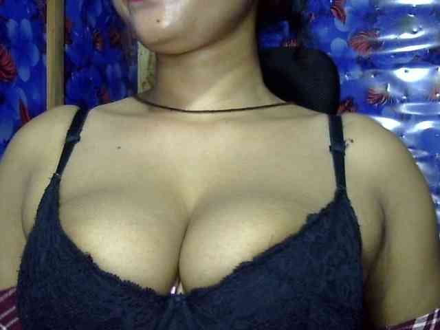Nusrat-Mimi webcam