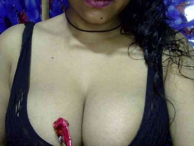 Nusrat-Mimi webcam