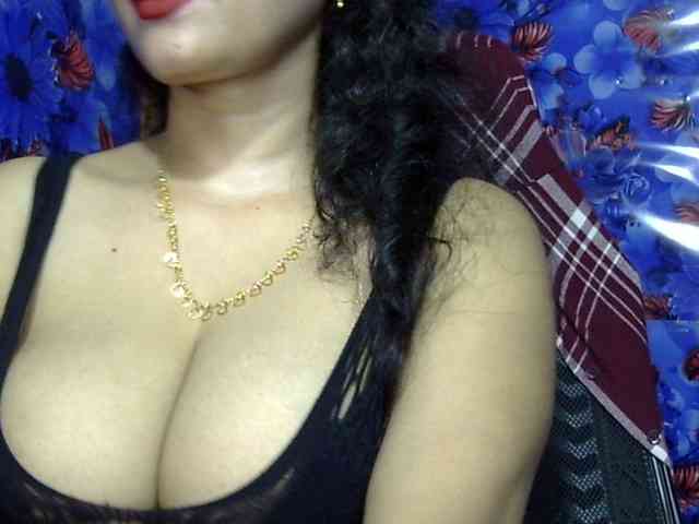 Nusrat-Mimi webcam