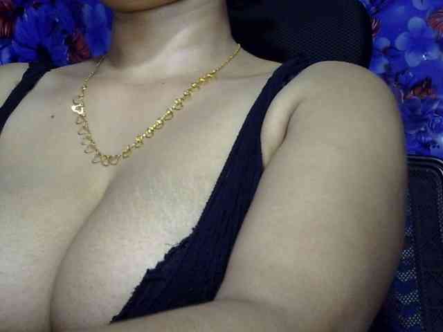 Nusrat-Mimi webcam