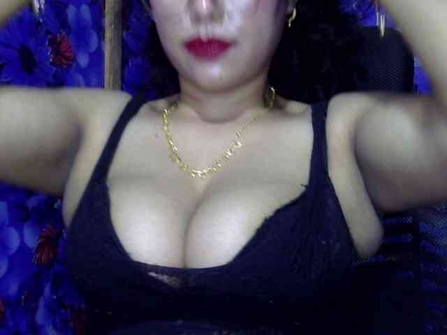 Nusrat-Mimi webcam