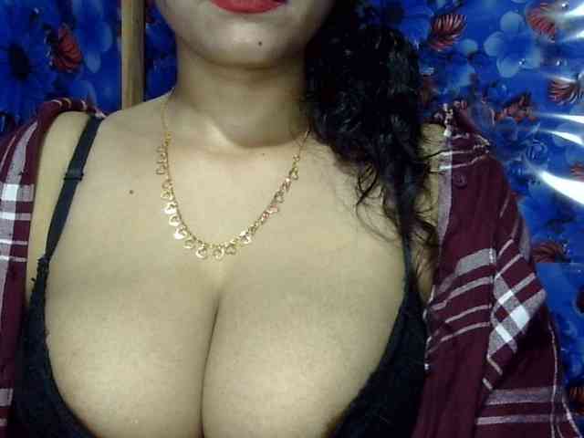Nusrat-Mimi webcam