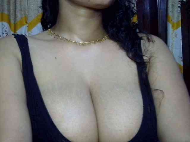 Nusrat-Mimi webcam