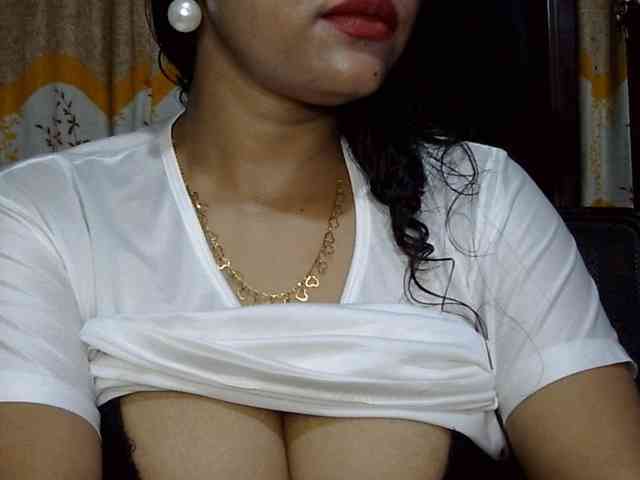 Nusrat-Mimi webcam