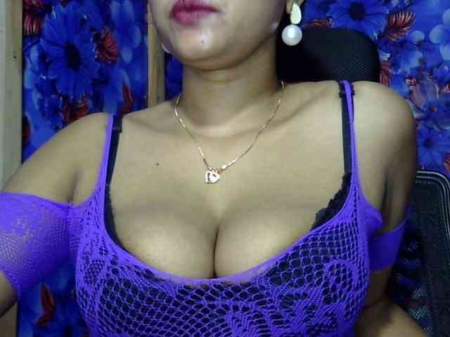 Nusrat-Mimi webcam