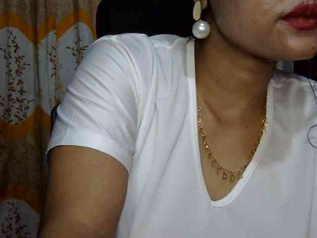 Nusrat-Mimi webcam