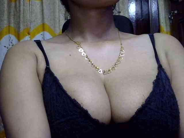 Nusrat-Mimi webcam
