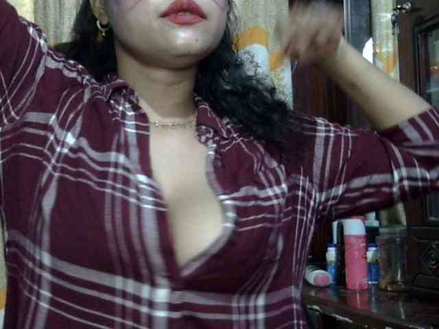 Nusrat-Mimi webcam