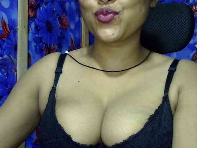 Nusrat-Mimi webcam