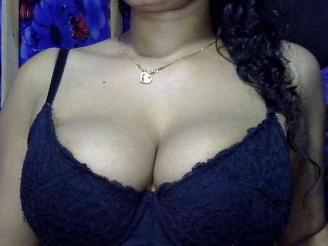 Nusrat-Mimi webcam